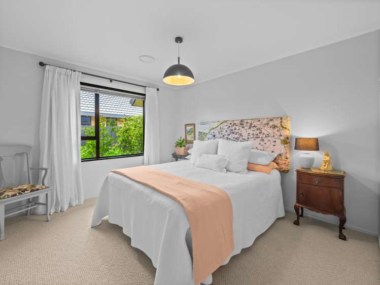 51 Kelvin Crescent Allenton_12