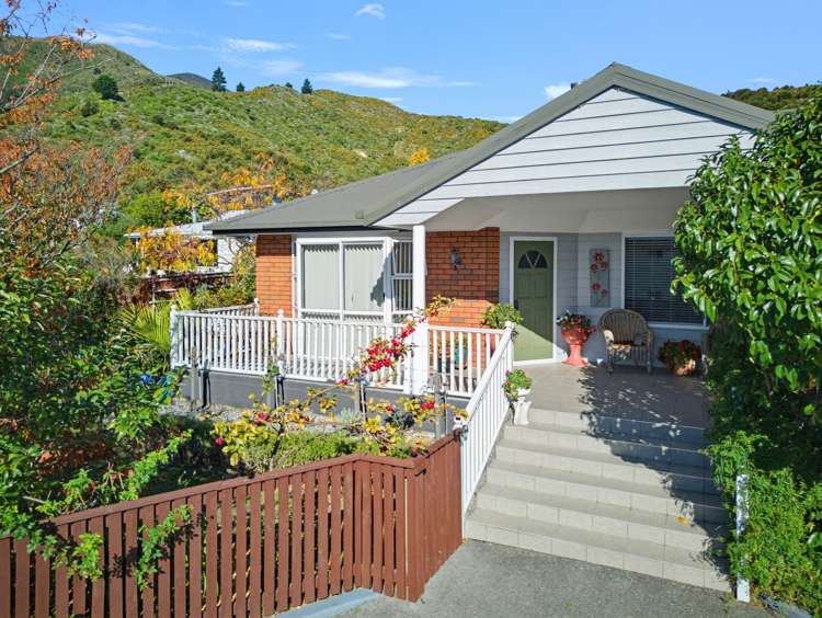 76 Moana View Road Picton_2