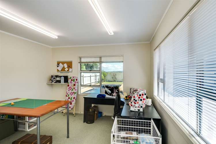 91 The Esplanade Westshore_10