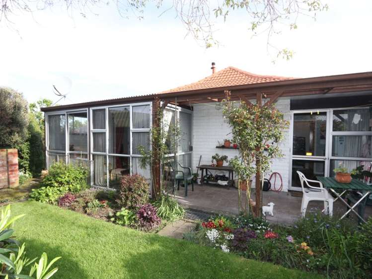 2/71 Cameron Street Ashburton_14