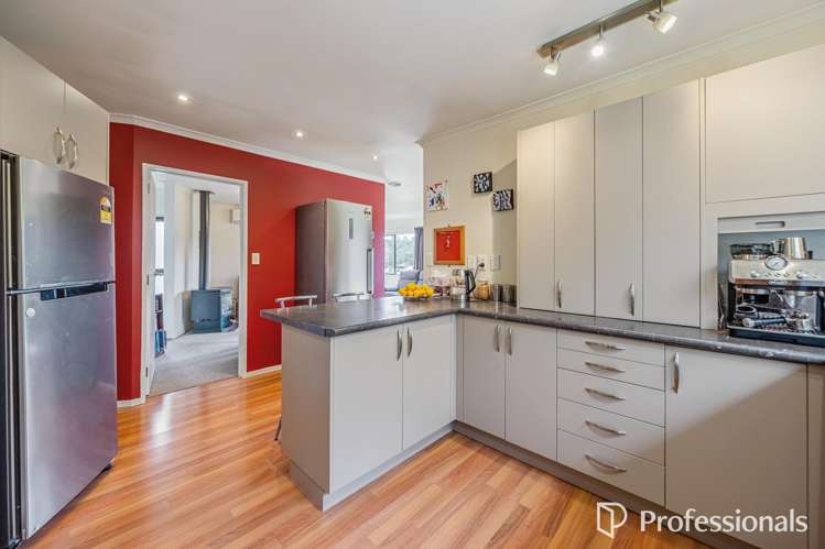 15C Glen Road Stokes Valley_4