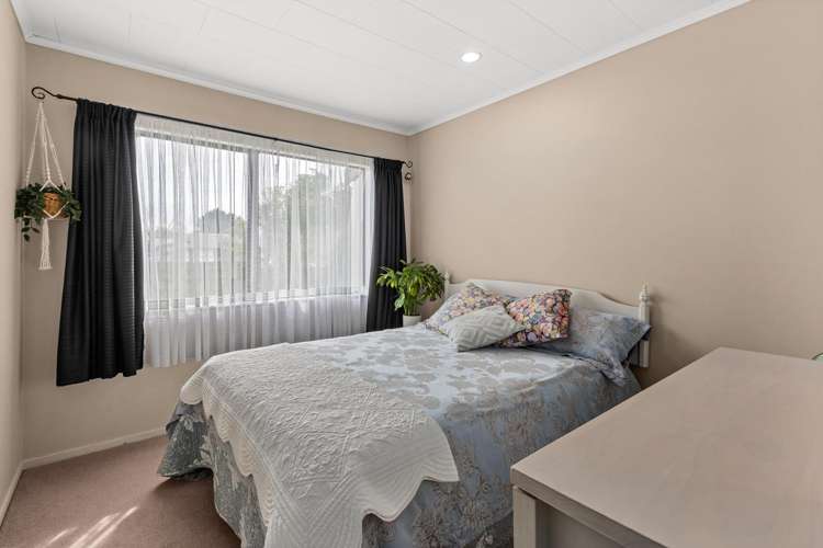 53 Tait Drive Greenmeadows_11