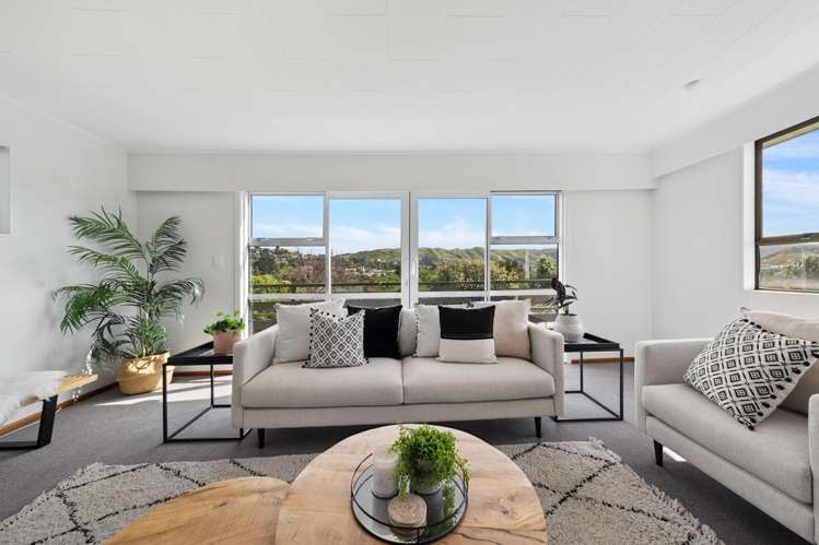 39 Lynda Avenue Paparangi_15