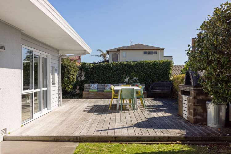 2/203 Oceanbeach Road Mount Maunganui_18