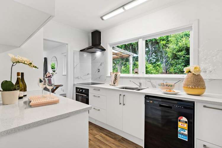 6 Beswick Place Birkdale_15