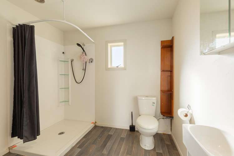 6 Chandler Close Riverlands_11