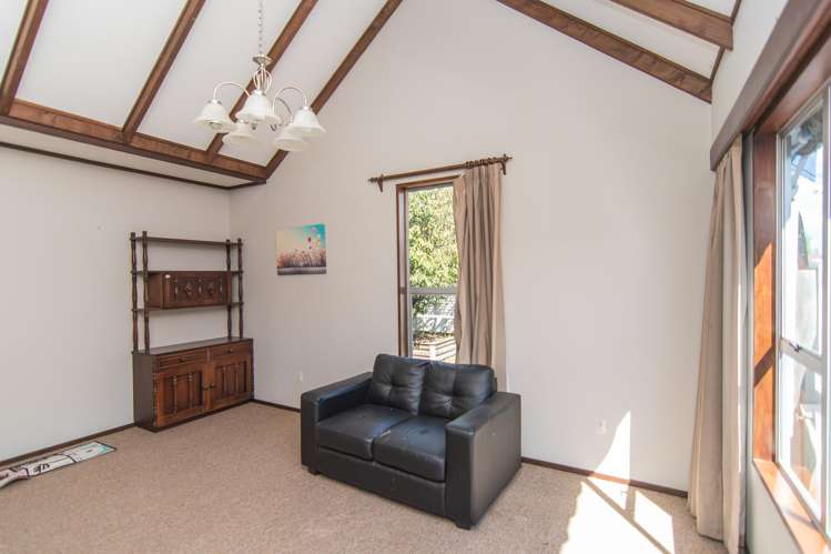 16 Saint Leonards Road Temuka_5