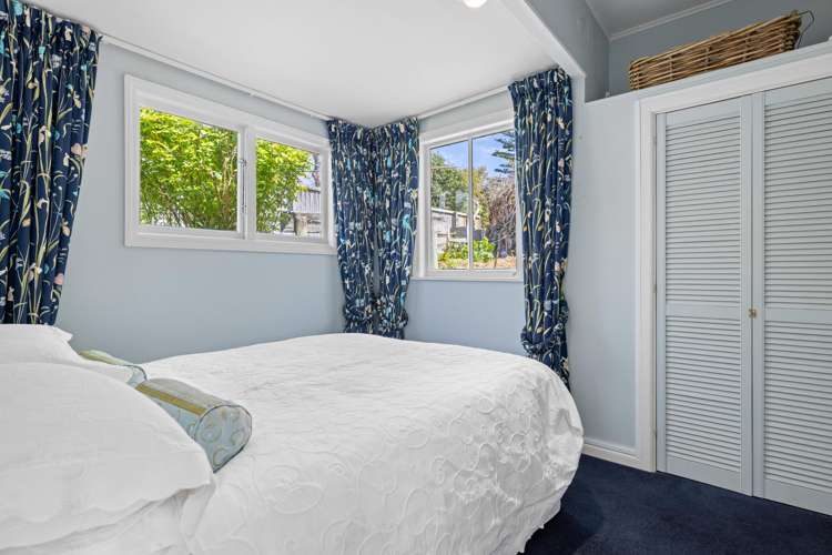 8 Percy Street Akaroa_18