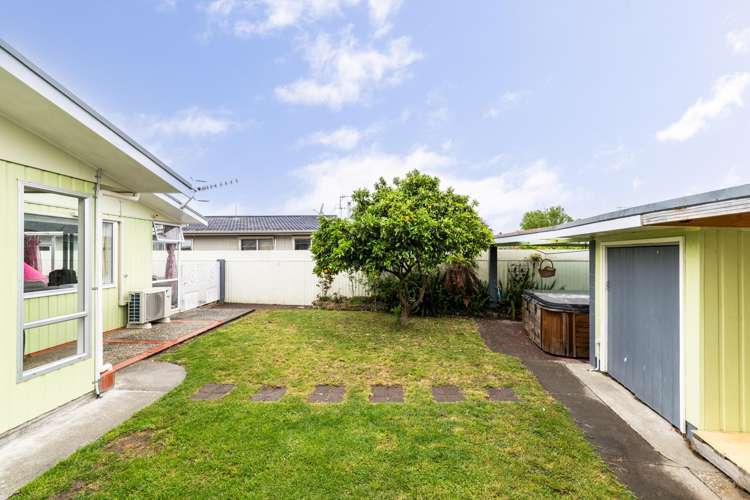 17 Roskilda Crescent Taradale_13
