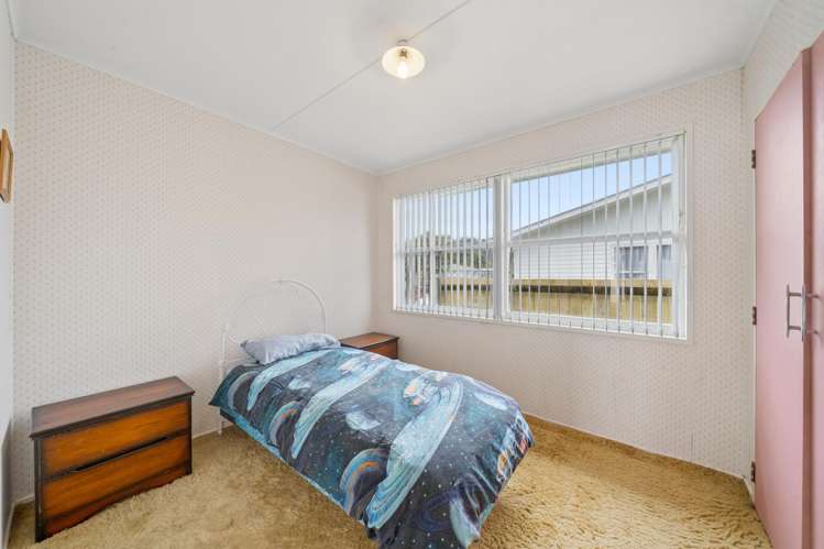 13 Kerepehi Grove Wainuiomata_9
