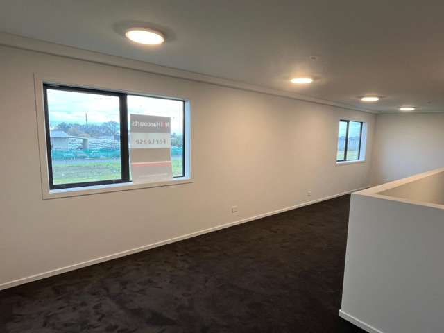 7/1 Lake Bryndwr Lane Burnside_2