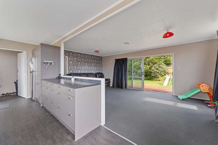 24 Montjoy Street Stratford_6