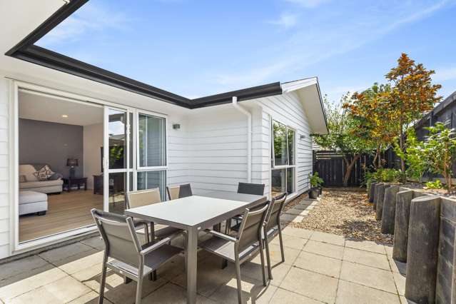 Peace, Love & Enjoy | Perfect Privacy