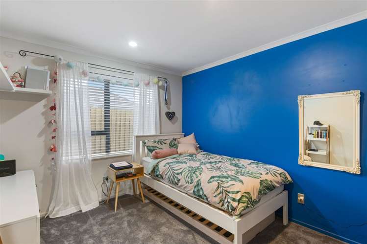 17 John Morel Place Parklands_8