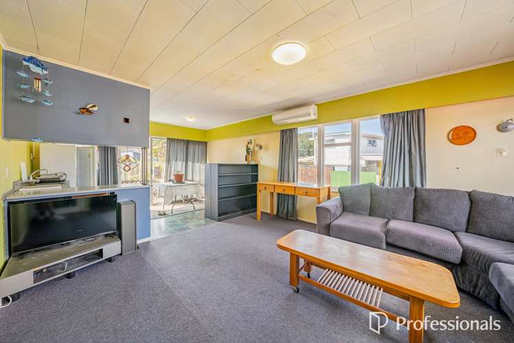 12 Miles Crescent Wainuiomata_8