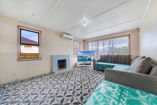 9 Michelle Place Mangere_2