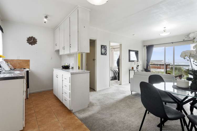 1/9 Strong Street Saint Johns_3