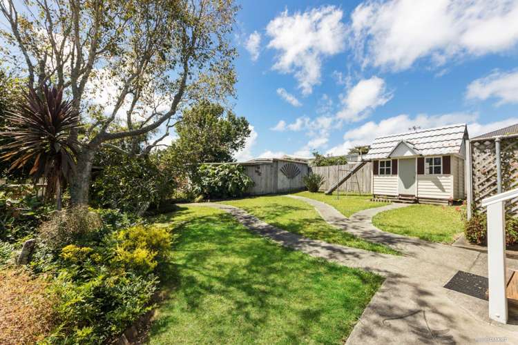 39 School Road Te Atatu South_4