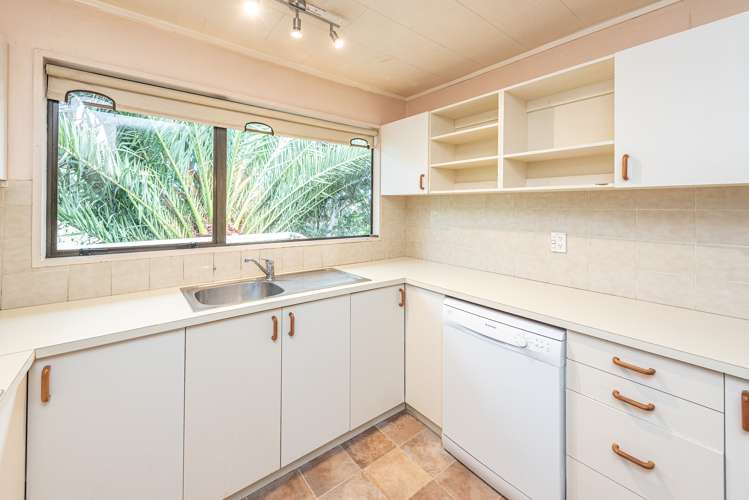 12 D'Arcy Road Bastia Hill_5