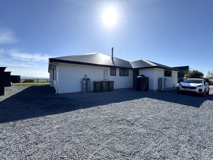 6 Salcombe Street Kaitangata_24