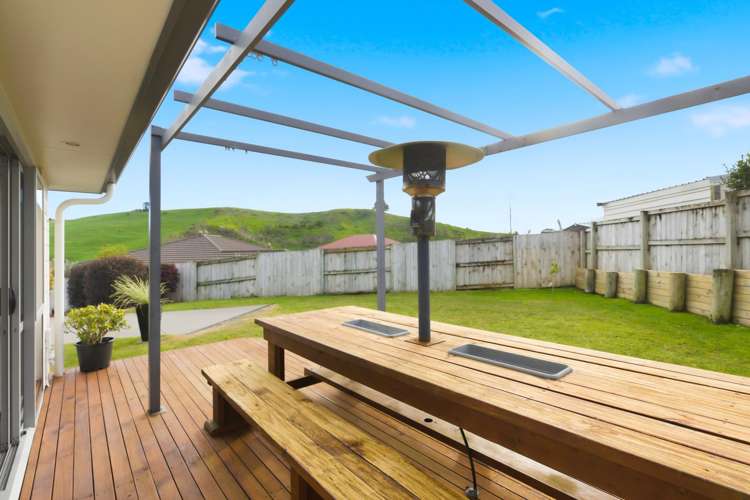 119 Ballintoy Park Drive Welcome Bay_16