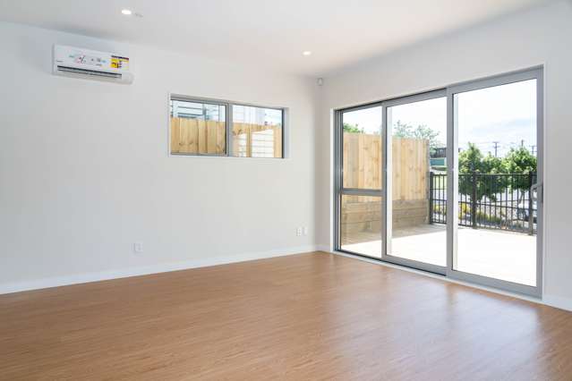 8 Paku Lane Mount Wellington_4