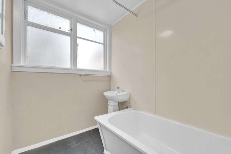 318 Clyde Road Bryndwr_15