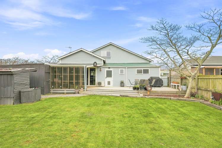 8 Albert Street Pahiatua_19