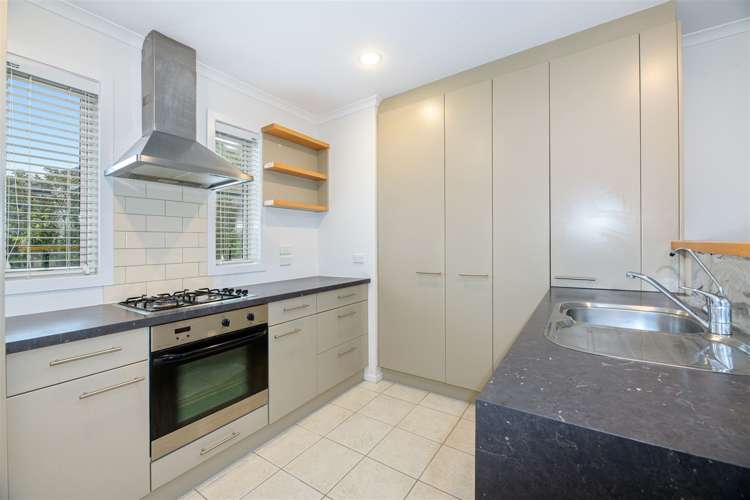 20/218 Green Lane Epsom_5