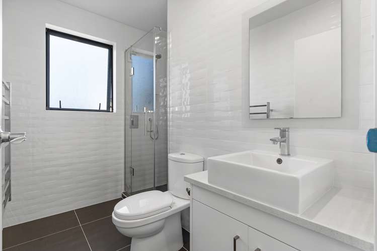 106 Voyager Drive Gulf Harbour_13