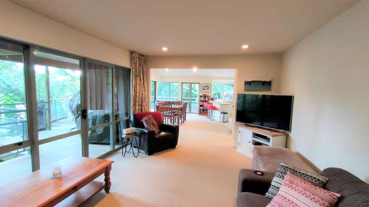 2/27b Balmain Road Birkenhead_8