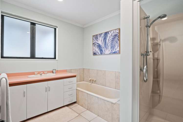 42 Adamson Drive Arrowtown_9