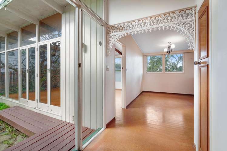 54 Holland Road Hillcrest_13