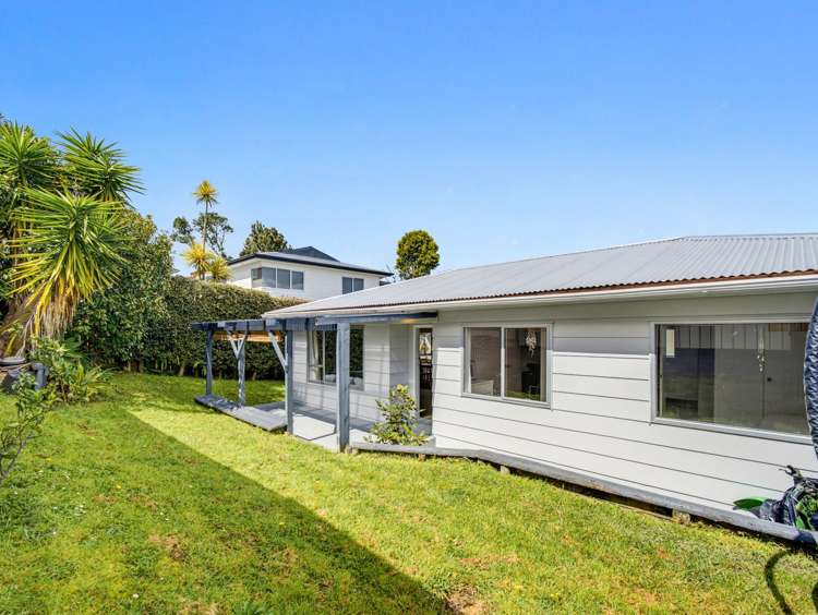 2/11 Longreach Drive Sunnyvale_18