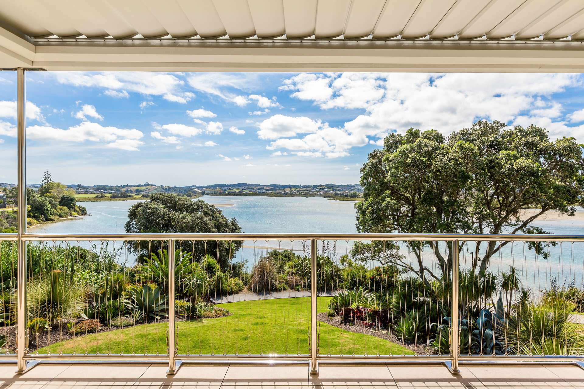 42 Pohutukawa Avenue Red Beach_0