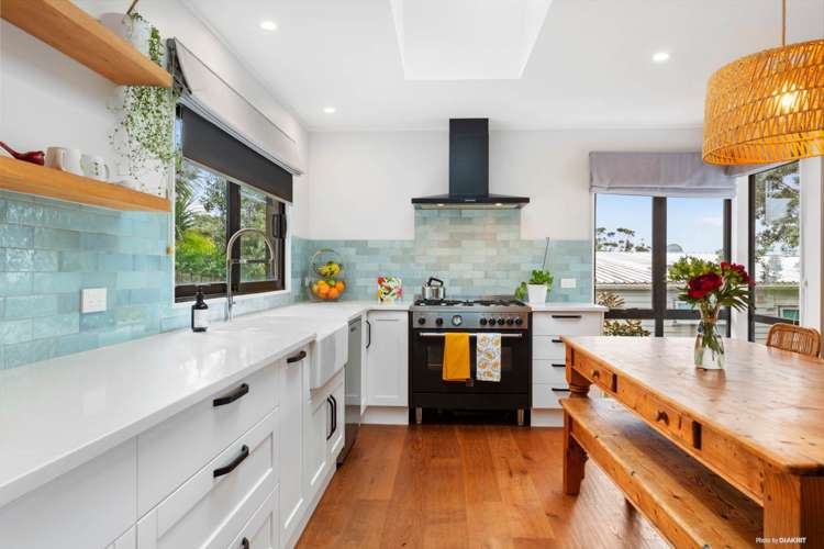 17 Long Bay Drive Torbay_6