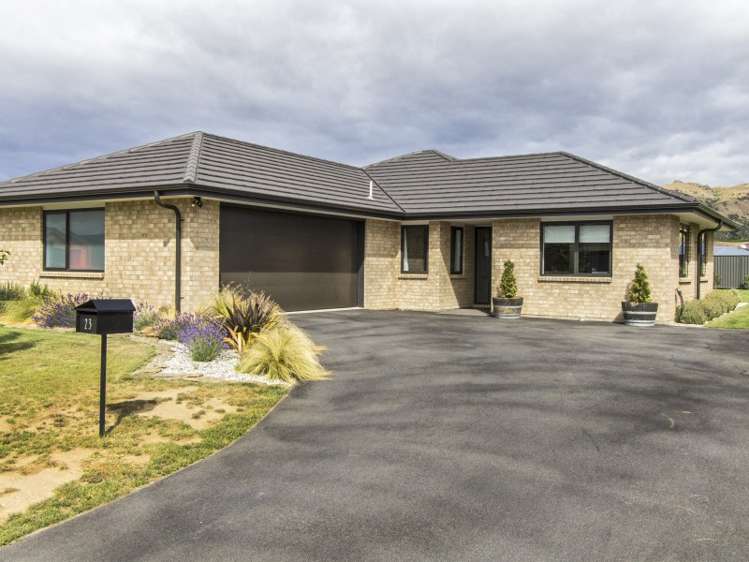 23 Magnetic Place Cromwell_0