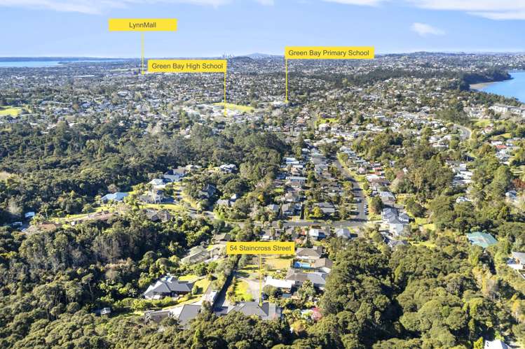 54 Staincross Street Green Bay_26