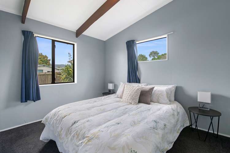 4 Cypress Place Owhata_8