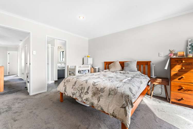 99 Fields Parade Oteha_12