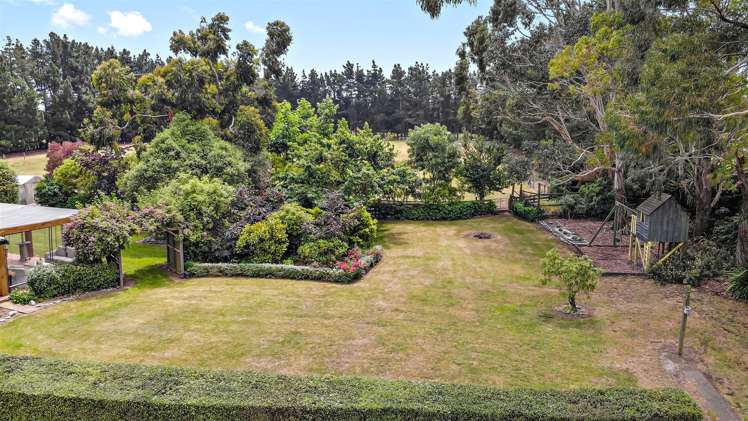 986 Selwyn Road Burnham_4