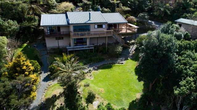 3130 Archers Road Tennyson Inlet_3