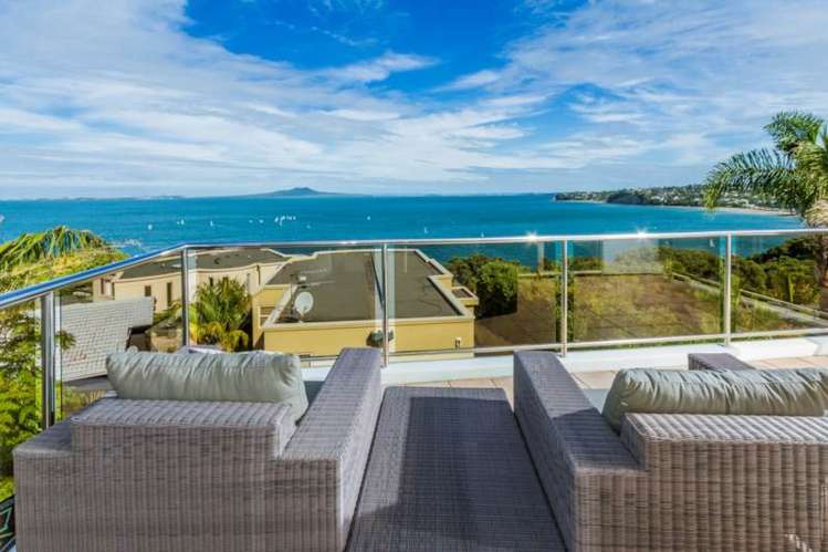 2/25 Churchill Road Murrays Bay_47