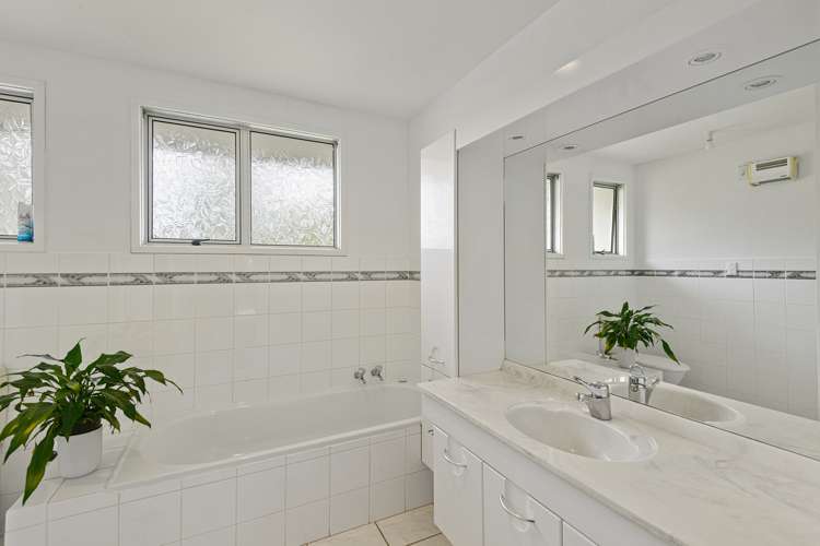 2/170 Leeston Road Springston_14