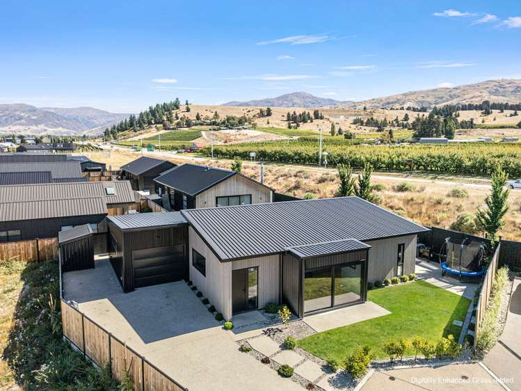 67 Magnum Drive Cromwell_15