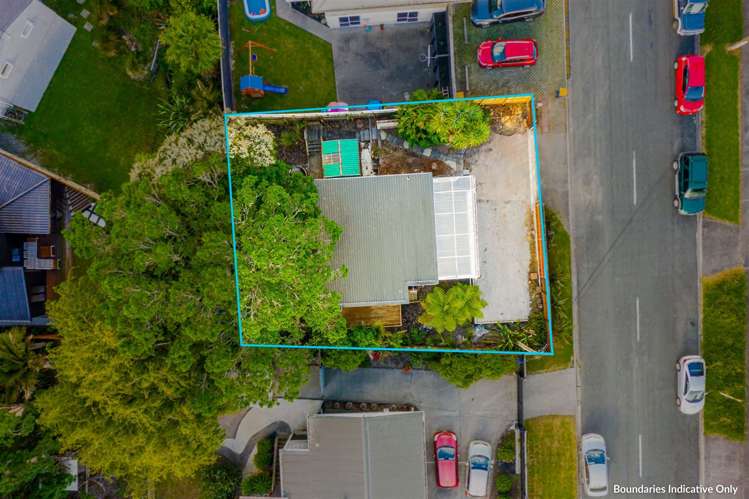 1/9 Norman Road Titirangi_13