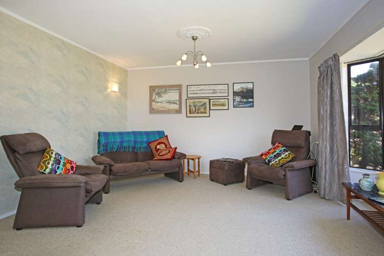 8 Godwit Place Waiuku_17