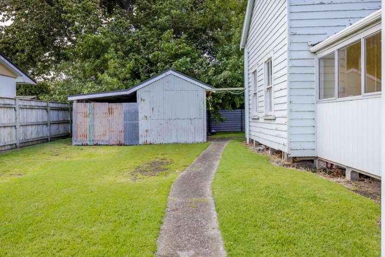 202 Egmont Street Patea_14