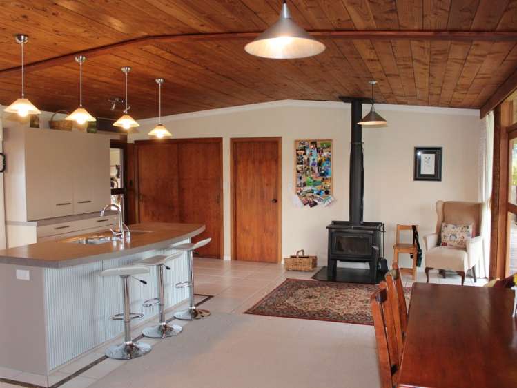 322 Racecourse Road Waipukurau and Surrounds_3