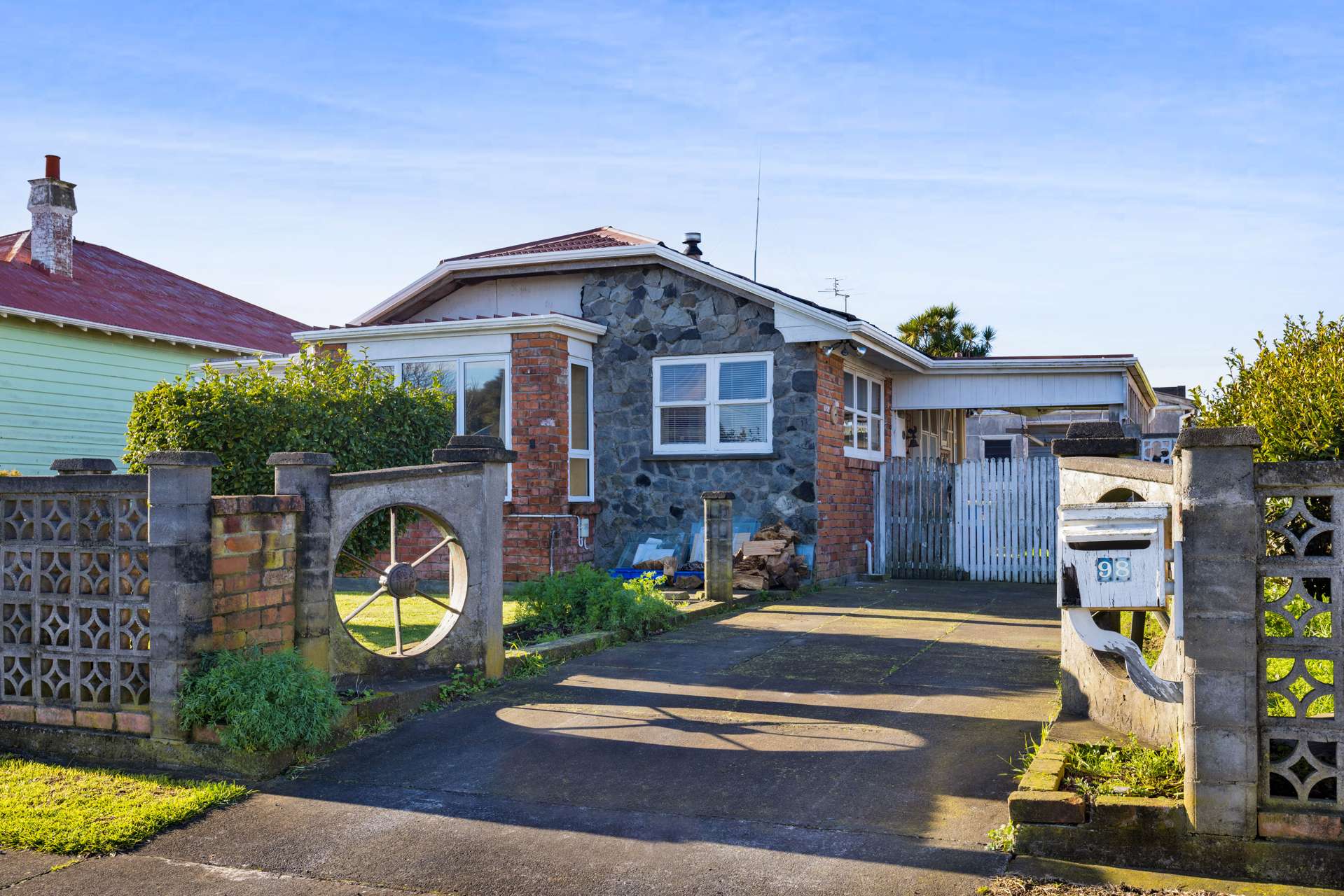 98 Victoria Street Hawera_0